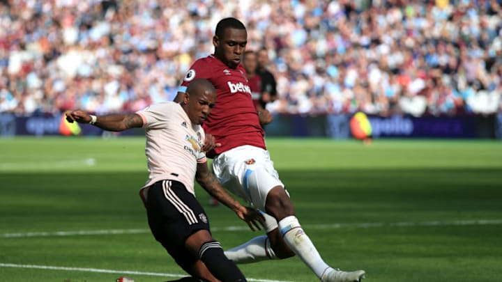 LONDON, ENGLAND - SEPTEMBER 29: Ashley Young of Manchester United is tackled by Issa Diop of West Ham United during the Premier League match between West Ham United and Manchester United at London Stadium on September 29, 2018 in London, United Kingdom. (Photo by Marc Atkins/Getty Images)