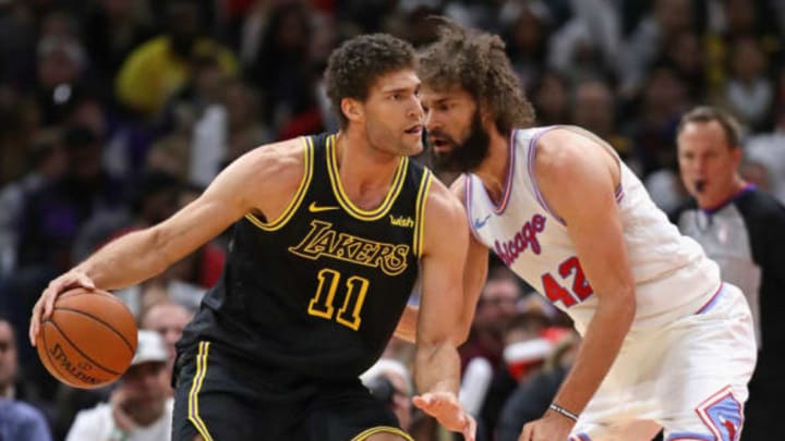 CHICAGO, IL – JANUARY 26: Brook Lopez #11 of the Los Angeles Lakers moves against Robin Lopez #42 of the Chicago Bulls at the United Center on January 26, 2018 in Chicago, Illinois. The Lakers defeated the Bulls 108-103. NOTE TO USER: User expressly acknowledges and agrees that, by downloading and or using this photograph, User is consenting to the terms and conditions of the Getty Images License Agreement. (Photo by Jonathan Daniel/Getty Images)
