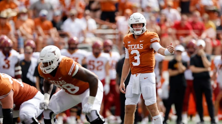 Quinn Ewers, Texas football (Photo by Tim Warner/Getty Images)