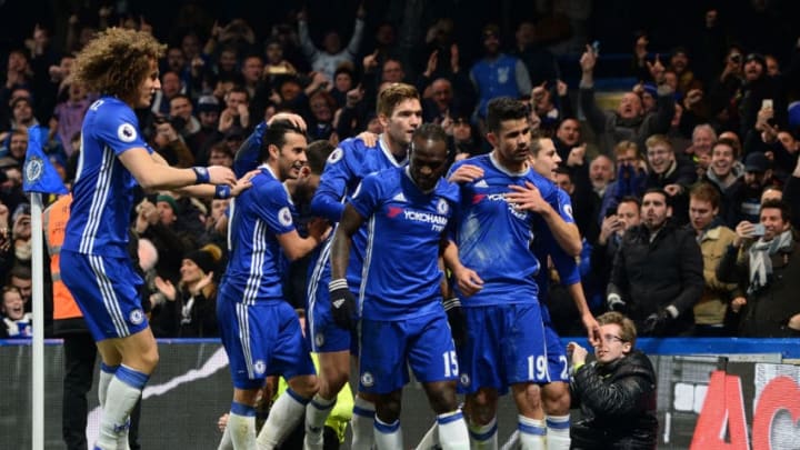 LONDON, ENGLAND - JANUARY 22: Diego Costa (2nd R) of Chelsea celebrates scoring the opening goal with his team-mates during the Premier League match between Chelsea and Hull City at Stamford Bridge on January 22, 2017 in London, England. (Photo by Darren Walsh/Chelsea FC via Getty Images)