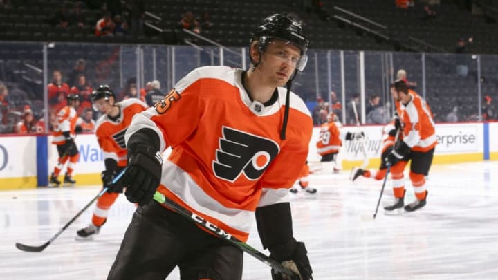 PHILADELPHIA, PA - DECEMBER 03: James van Riemsdyk #25 of the Philadelphia Flyers looks on prior to the game against the Toronto Maple Leafs at the Wells Fargo Center on December 3, 2019 in Philadelphia, Pennsylvania. (Photo by Mitchell Leff/Getty Images)
