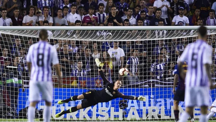 VALLADOLID, SPAIN - AUGUST 25: Marc-Andre ter Stegen of FC Barcelona saves a possible goal during the La Liga match between Real Valladolid CF and FC Barcelona at Jose Zorrilla on August 25, 2018 in Valladolid, Spain. (Photo by Juan Manuel Serrano Arce/Getty Images)
