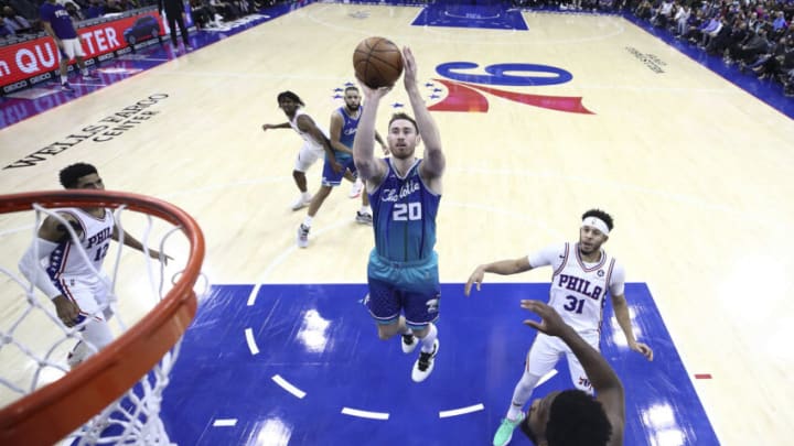 PHILADELPHIA, PENNSYLVANIA - JANUARY 12: Gordon Hayward #20 of the Charlotte Hornets shoots during the fourth quarter against the Philadelphia 76ers at Wells Fargo Center on January 12, 2022 in Philadelphia, Pennsylvania. NOTE TO USER: User expressly acknowledges and agrees that, by downloading and or using this photograph, User is consenting to the terms and conditions of the Getty Images License Agreement. (Photo by Tim Nwachukwu/Getty Images)
