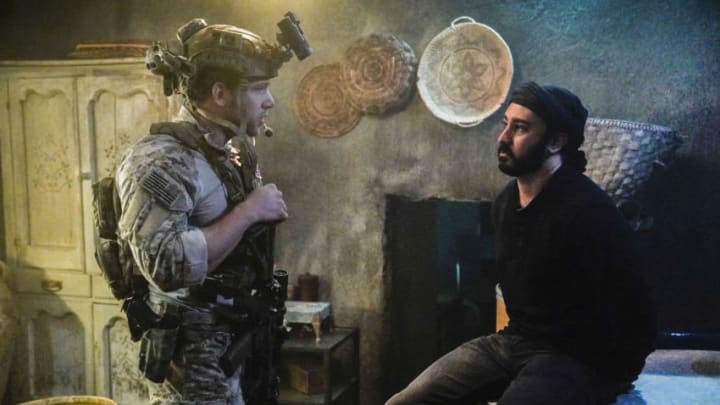 “The Carrot or The Stick” – With no leads on Ray’s whereabouts, Jason pushes Bravo team to extreme lengths and considers crossing a dangerous line to help locate their missing brother. Meanwhile, Ray tries to survive captivity, on SEAL TEAM, Wednesday, Jan. 13 (9:00-10:00 PM, ET/PT) on the CBS Television Network. Pictured: Max Thieriot as Clay Spenser. Photo: Cliff Lipson/CBS ©2020 CBS Broadcasting, Inc. All Rights Reserved.