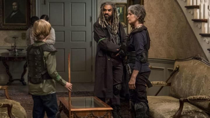 Macsen Lintz as Henry, Khary Payton as Ezekiel, Melissa McBride as Carol Peletier - The Walking Dead _ Season 8, Episode 13 - Photo Credit: Gene Page/AMC