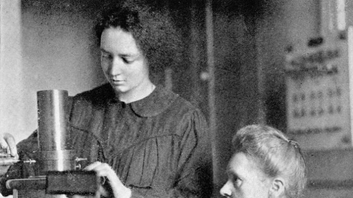 Irène Joliot-Curie and Marie Curie, circa 1925