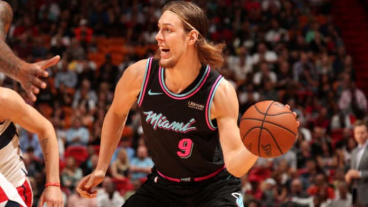 MIAMI, FL – NOVEMBER 10: Kelly Olynyk #9 of the Miami Heat passes the ball against the Washington Wizards on November 10, 2018 at American Airlines Arena in Miami, Florida. NOTE TO USER: User expressly acknowledges and agrees that, by downloading and or using this photograph, user is consenting to the terms and conditions of Getty Images License Agreement. Mandatory Copyright Notice: Copyright 2018 NBAE (Photo by Issac Baldizon/NBAE via Getty Images)