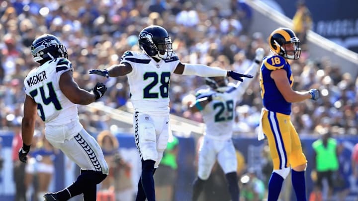 LOS ANGELES, CA - OCTOBER 08: Bobby Wagner