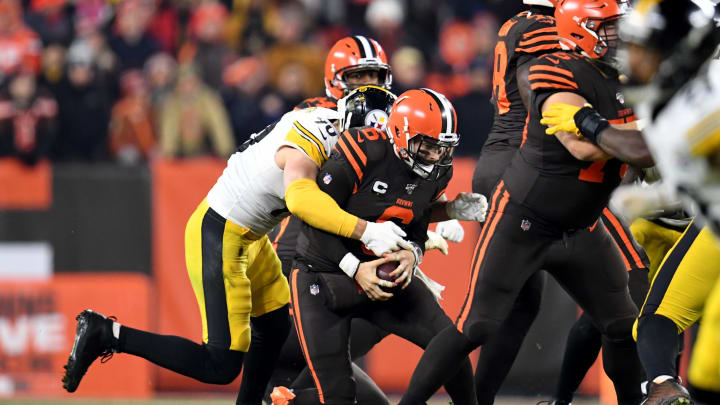 CLEVELAND, OHIO – NOVEMBER 14: Outside linebacker T.J. Watt #90 of the Pittsburgh Steelers sacks quarterback Baker Mayfield #6 of the Cleveland Browns during the second half at FirstEnergy Stadium on November 14, 2019 in Cleveland, Ohio. The Browns defeated the Steelers 21-7. (Photo by Jason Miller/Getty Images)