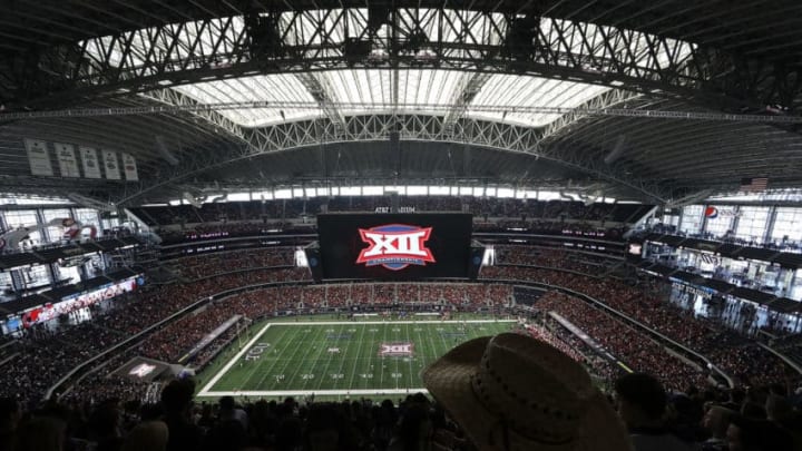 ARLINGTON, TX - DECEMBER 02: Kickoff of the Big 12 Championship game between the TCU Horned Frogs and the Oklahoma Sooners at AT&T Stadium on December 2, 2017 in Arlington, Texas. (Photo by Ronald Martinez/Getty Images)