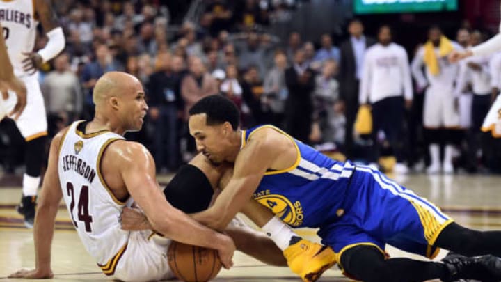 Jun 7, 2017; Cleveland, OH, USA; Cleveland Cavaliers forward Richard Jefferson (24) and Golden State Warriors guard Shaun Livingston (34) go for a loose ball during the third quarter in game three of the 2017 NBA Finals at Quicken Loans Arena. Mandatory Credit: Ken Blaze-USA TODAY Sports