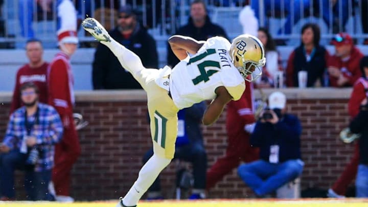 Nov 12, 2016; Norman, OK, USA; Baylor Bears wide receiver Chris Platt (14) makes a catch during the second quarter against the Oklahoma Sooners at Gaylord Family – Oklahoma Memorial Stadium. Mandatory Credit: Kevin Jairaj-USA TODAY Sports