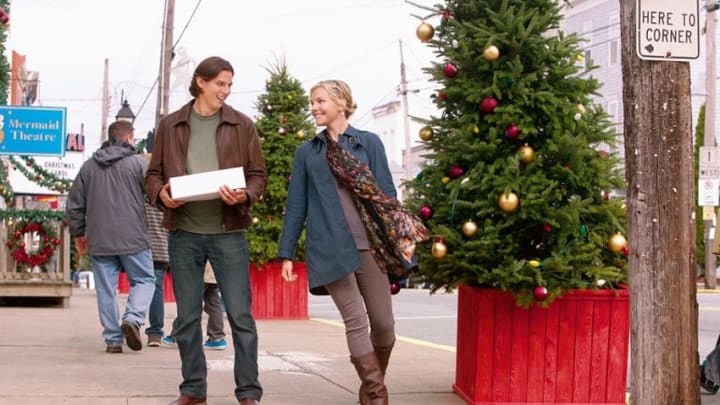 Eloise Mumford (right) stars with Sean Faris in Christmas with Holly. Photo Credit: Courtesy of Hallmark Channel.