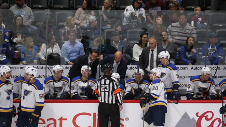 DENVER, CO - OCTOBER 19: St. Louis Blues Head Coach Mike Yeo speaks with referee Brad Watson about a coaches challenge during the third period of a regular season game between the Colorado Avalanche and the visiting St. Louis Blues on October 19, 2017, at the Pepsi Center in Denver, CO. (Photo by Russell Lansford/Icon Sportswire via Getty Images)