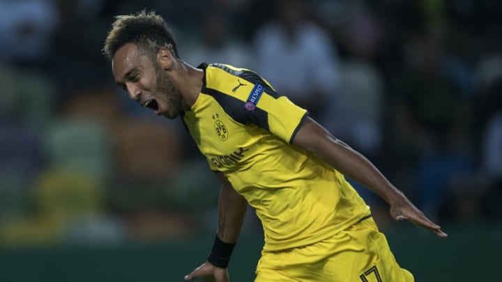 LISBON, PORTUGAL - OCTOBER 18: Pierre Aubameyang of Borussia Dortmund celebrates after scores a goal against SC Sporting during the UEFA Champions League match between SC Sporting and Borussia Dortmund at Estadio Jose Alvalade on October 18, 2016 in Lisbon, Lisboa. (Photo by Octavio Passos/Getty Images)
