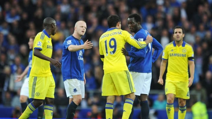 LIVERPOOL, ENGLAND - AUGUST 30: Diego Costa of Chelsea exchanges words with Romelu Lukaku of Everton during the Barclays Premier League match between Everton and Chelsea at Goodison Park on August 30, 2014 in Liverpool, England. (Photo by Chris Brunskill/Getty Images)