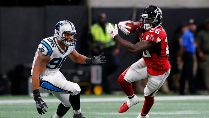 ATLANTA, GA – SEPTEMBER 16: Tevin Coleman #26 of the Atlanta Falcons runs the ball during the second half against the Carolina Panthers at Mercedes-Benz Stadium on September 16, 2018 in Atlanta, Georgia. (Photo by Kevin C. Cox/Getty Images)