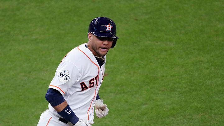 HOUSTON, TX – OCTOBER 29: Yuli Gurriel (Photo by Tom Pennington/Getty Images)