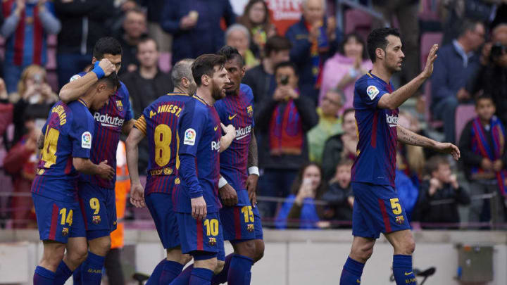 BARCELONA, SPAIN - APRIL 14: Players of Barcelona celebrates the first goal during the La Liga match between Barcelona and Valencia at Camp Nou on April 14, 2018 in Barcelona, Spain. (Photo by Quality Sport Images/Getty Images)