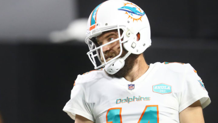 Dolphins Sign QB Ryan Fitzpatrick