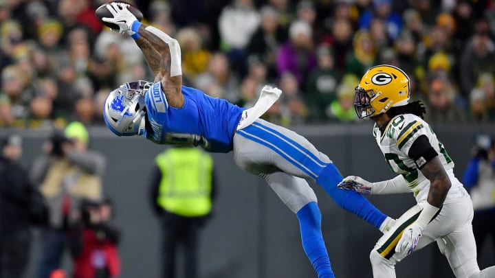 GREEN BAY, WISCONSIN – OCTOBER 14: Kenny Golladay #19 of the Detroit Lions attempts a catch in the third quarter Kevin King #20 of the Green Bay Packers at Lambeau Field on October 14, 2019 in Green Bay, Wisconsin. (Photo by Quinn Harris/Getty Images)