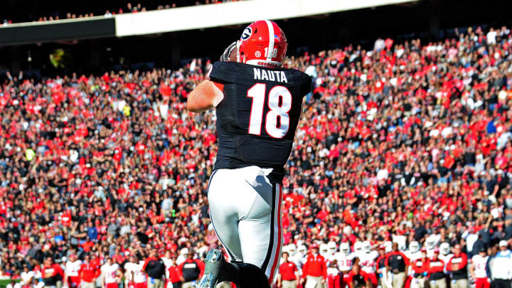 ATHENS, GA – NOVEMBER 19: Isaac Nauta #18 of the Georgia Bulldogs makes a catch for a touchdown against the Lousiana-Lafayette Rajin’ Cajuns at Sanford Stadium on November 19, 2016 in Athens, Georgia. (Photo by Scott Cunningham/Getty Images)
