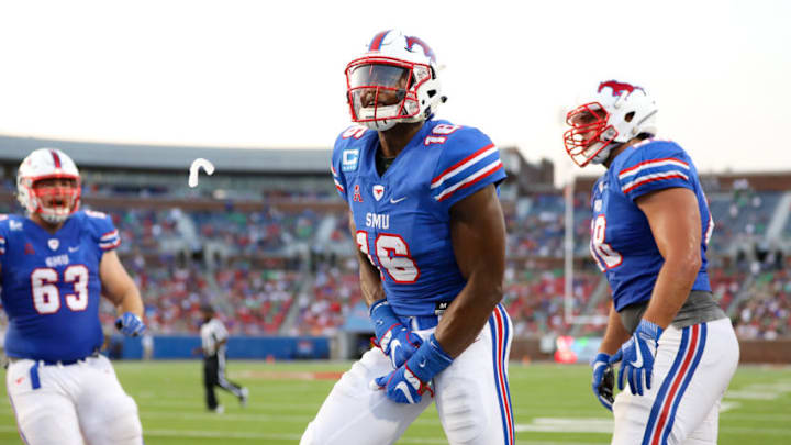 DALLAS, TX – SEPTEMBER 09: SMU Mustangs wide receiver Courtland Sutton (16) celebrates in the end zone during the SMU Mustangs game against the North Texas Mean Green on September 9, 2017 at Gerald Ford Stadium in Dallas, TX. (Photo by Mikel Galicia/Icon Sportswire via Getty Images)