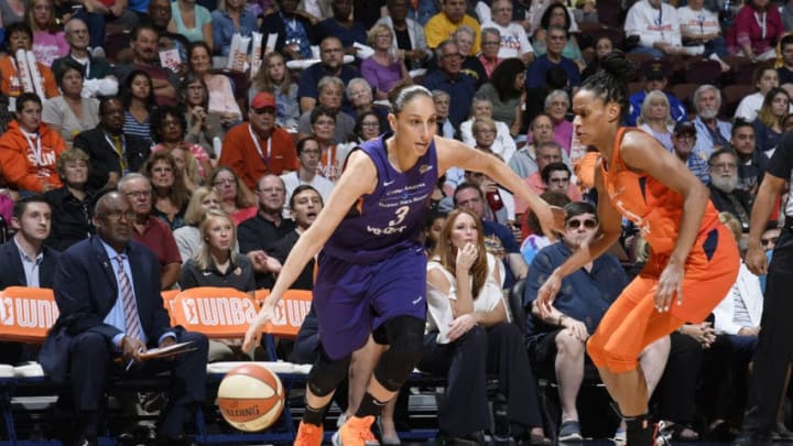 UNCASVILLE, CT - AUGUST 23: Diana Taurasi #3 of the Phoenix Mercury handles the ball against the Connecticut Sun in Round Two of the 2018 WNBA Playoffs on August 23, 2018 at the Mohegan Sun Arena in Uncasville, Connecticut. NOTE TO USER: User expressly acknowledges and agrees that, by downloading and/or using this Photograph, user is consenting to the terms and conditions of the Getty Images License Agreement. Mandatory Copyright Notice: Copyright 2018 NBAE (Photo by Brian Babineau/NBAE via Getty Images)