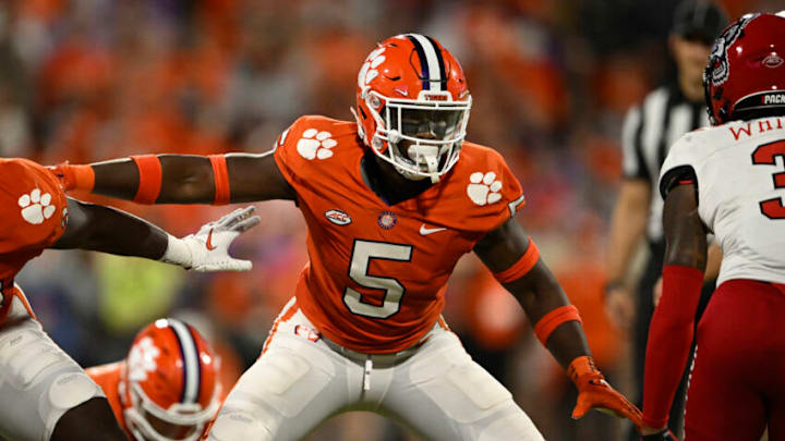 K.J. Henry #5 of the Clemson Tigers (Photo by Eakin Howard/Getty Images) K.J. Henry #5 of the Clemson Tigers (Photo by Eakin Howard/Getty Images)