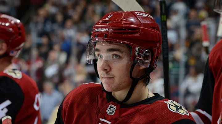 GLENDALE, AZ - NOVEMBER 11: Clayton Keller GLENDALE, AZ - NOVEMBER 11: Clayton Keller