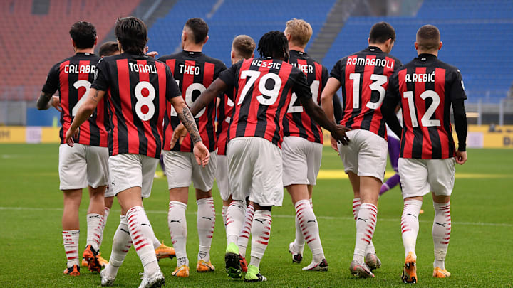 AC Milan v Fiorentina - Italian Serie A AC Milan v Fiorentina - Italian Serie A