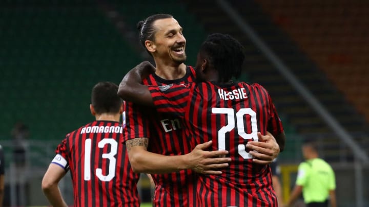 Zlatan Ibrahimovic menjadi bintang dalam laga AC Milan vs Juventus - Serie A