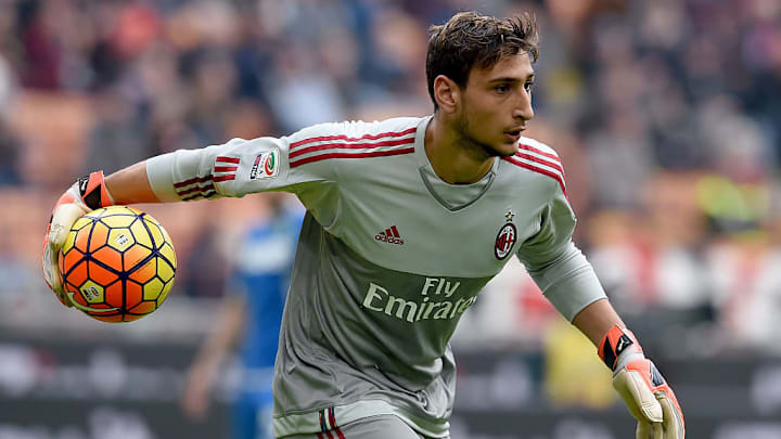AC Milan v US Sassuolo Calcio - Serie A
