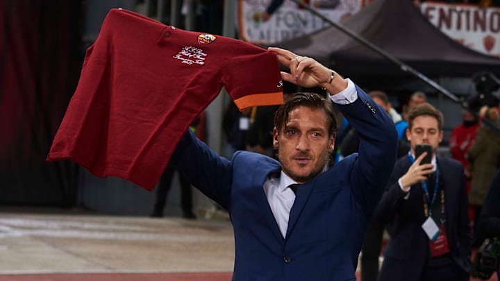 Totti e sua paixão pela Roma. Totti e sua paixão pela Roma.