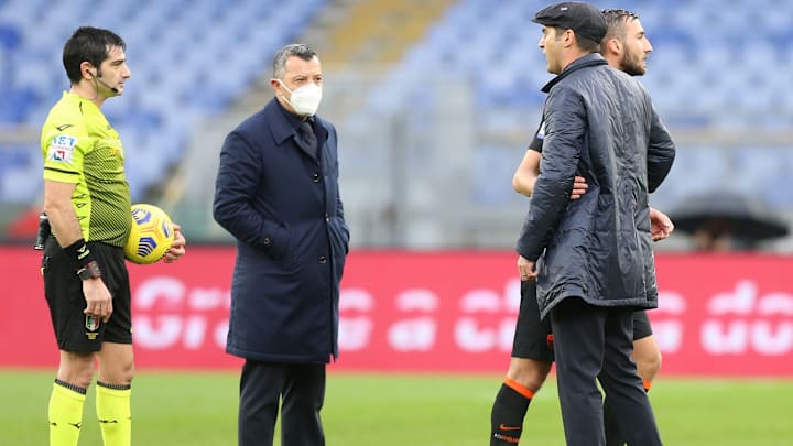 Paulo Fonseca nel momento della sua espulsione Paulo Fonseca nel momento della sua espulsione