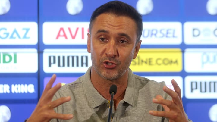 Vitor Pereira anlatıyor. Vitor Pereira anlatıyor.