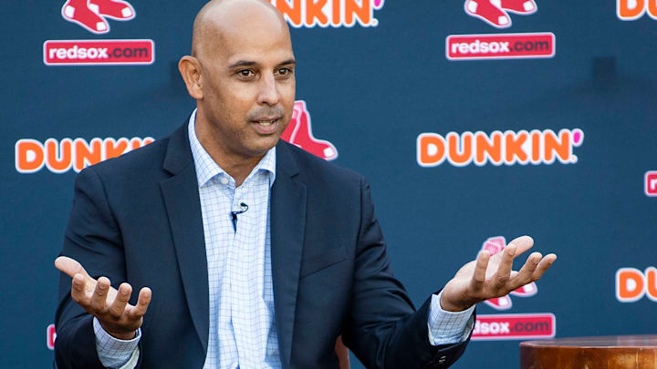 Alex Cora está de regreso con Boston