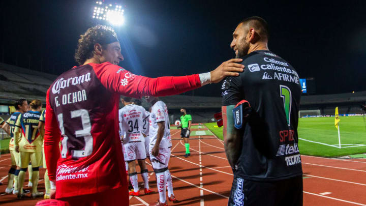 Guillermo Ochoa, Jonathan Orozco