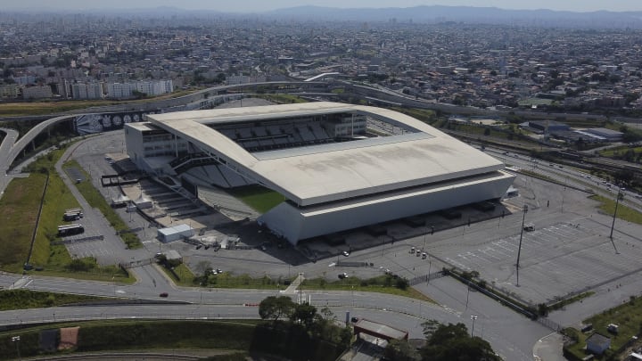 Corinthians encaminha acordo com a Caixa Econômica Federal para encerrar ação de execução do banco contra a Arena Itaquera. 