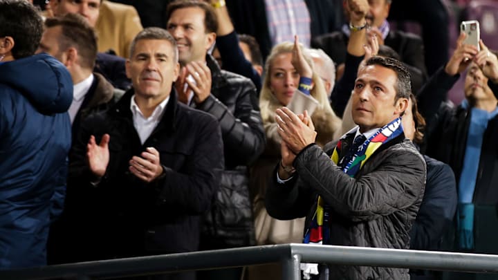 fenerbahce baskani ali koc yonetimin