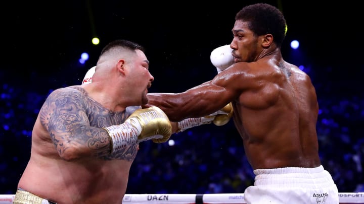 El boxeador mexicano viene de ser derrotado por Anthony Joshua en su primera defensa como campeón