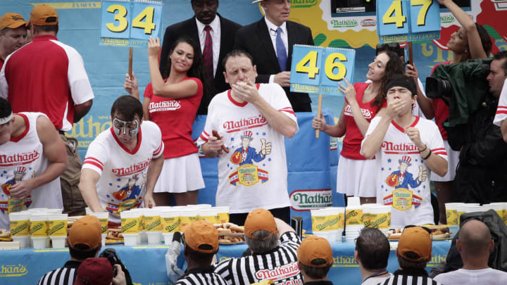 Nathan's Hot Dog Eating Contest Time, TV Channel, Streaming Info, Stats and  Trends