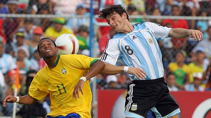 Argentina's Javier Zanetti(8) vies for t...