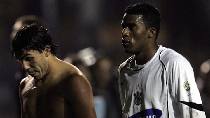 Carlos Tévez Corinthians 2006 Eliminação Libertadores