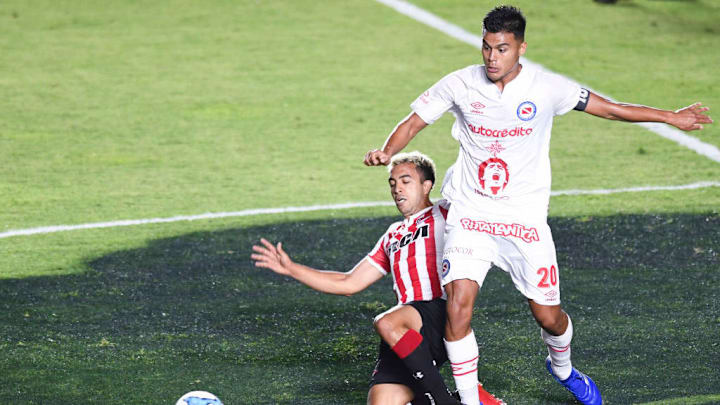 Lucas Rodriguez, Fausto Vera