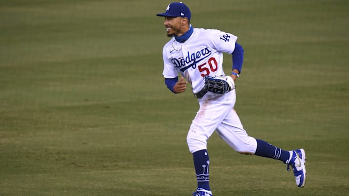 Desde su llegada a los Dodgers Betts se ha mostrado dispuesto a contribuir