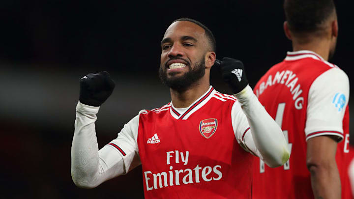 Lacazette costó 47,40 M