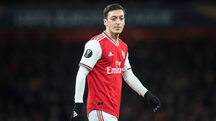 Mesut Özil n'a plus joué avec Arsenal en match officiel depuis le 7 mars 2020