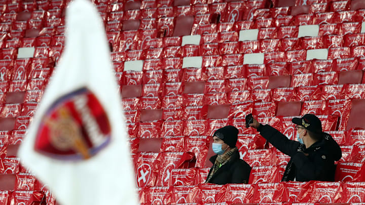 Arsenal FC v Rapid Wien: Group B - UEFA Europa League