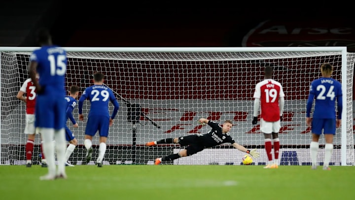 Leno tangkap penalti Jorginho